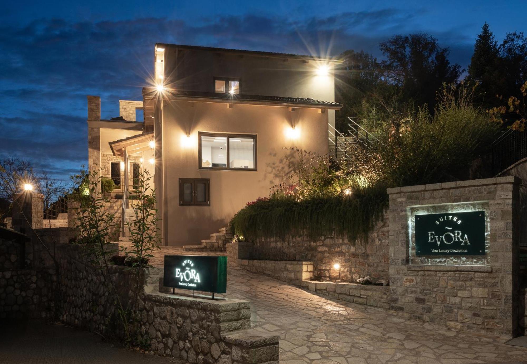 Evora Luxury Suites Mega Chorio Extérieur photo
